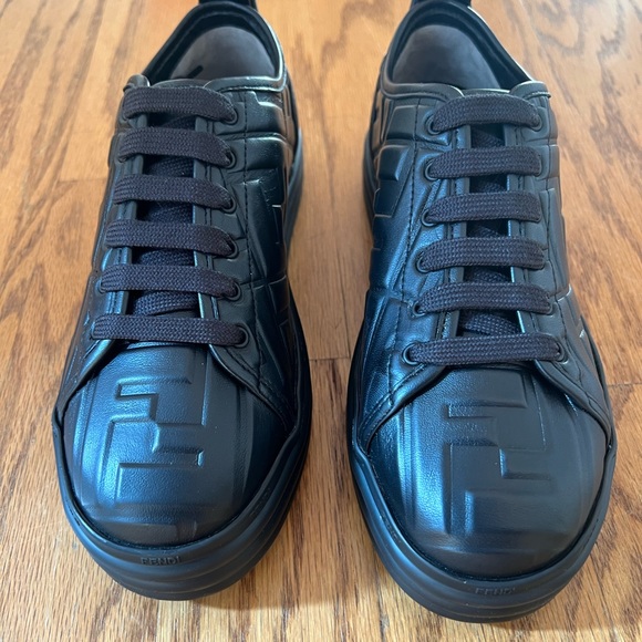😊SOLD😊Fendi FF-embossed black leather flatform sneakers in 36.5 - Picture 5 of 12